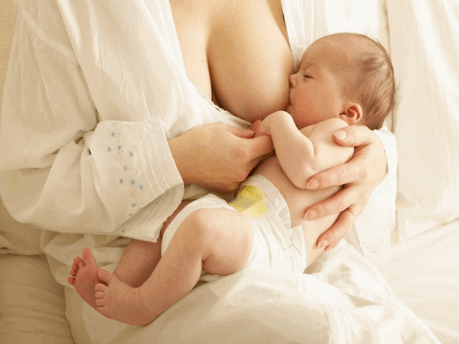 Kojení miminek - Nestlé Baby Kojení miminek - Nestlé Baby
